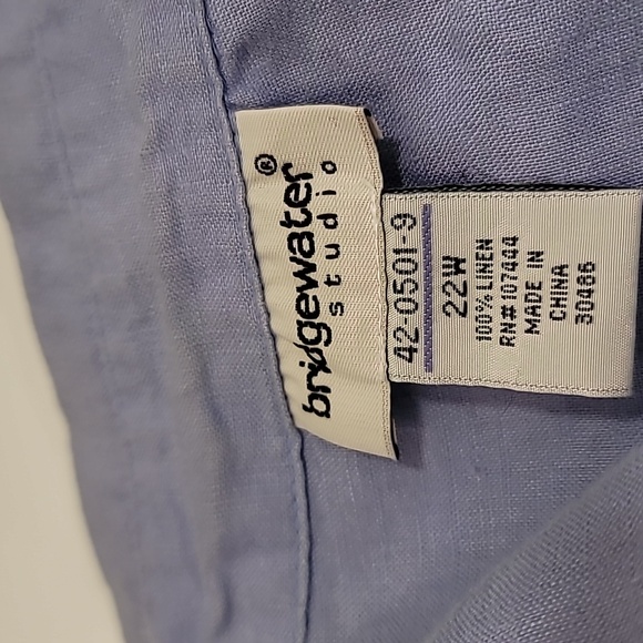 Bridgewater Studio Linen Blouse with Tank Top - Picture 6 of 11